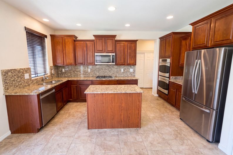 Photo 11 of 39 of 5227 W Bent Tree Dr, Phoenix, AZ