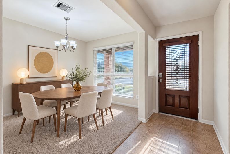 Photo 6 of 26 of 14414 Darrah Dr, Houston, TX