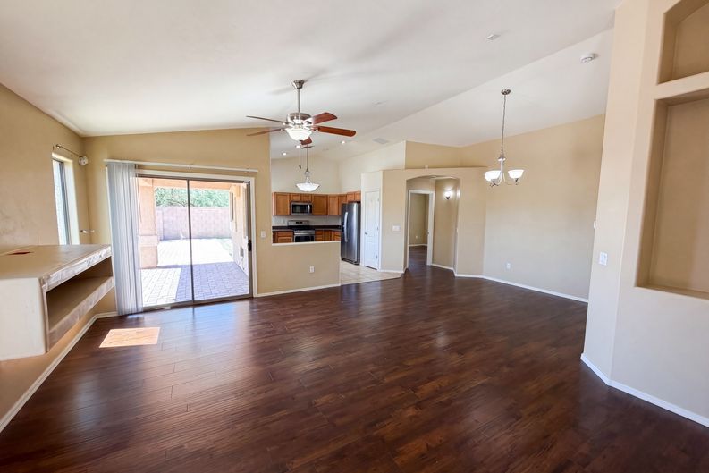 Photo 3 of 20 of 11691 W Stone Hearth St, Marana, AZ
