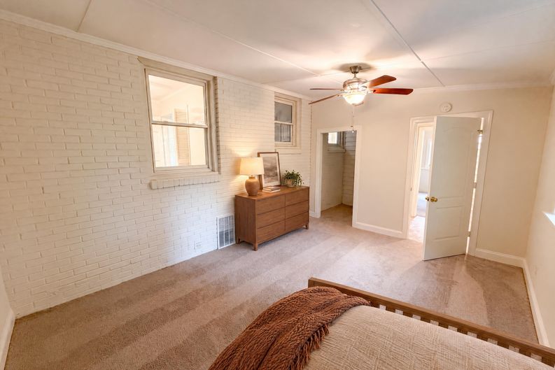 Photo 14 of 23 of 1521 Herrin Ave, Charlotte, NC