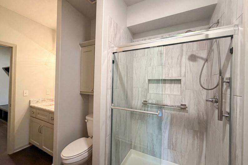 Photo 13 of 34 of 7540 N Amity Ave, Kansas City, MO