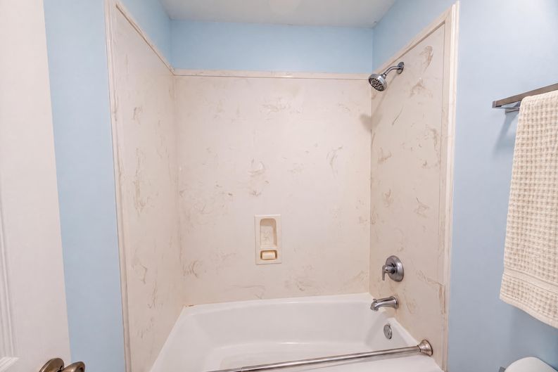 Photo 17 of 53 of 14925 Beal Dr, Corpus Christi, TX