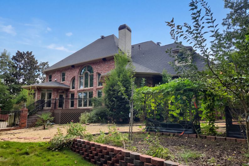 Photo 39 of 45 of 5064 Greystone Way, Hoover, AL