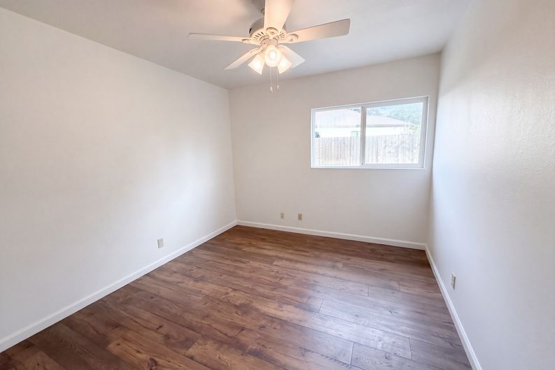 Photo 14 of 25 of 6232 Wittenham Way, Orangevale, CA