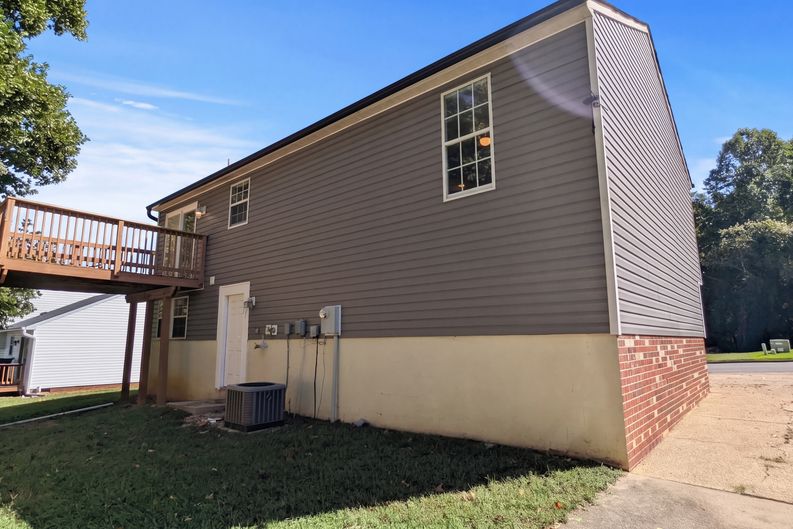 Photo 5 of 20 of 2832 Eagle Trace Ter, Richmond, VA