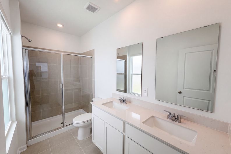 Photo 15 of 27 of 2224 Red Sun St, Apopka, FL