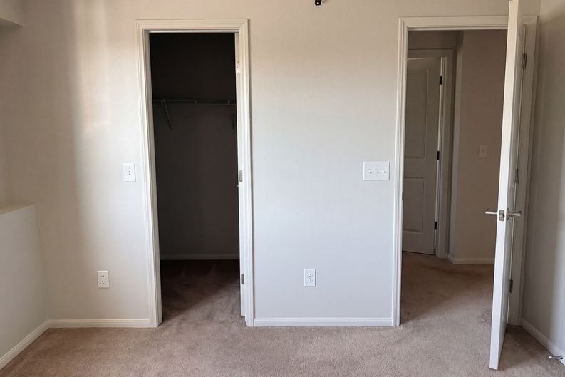 Photo 22 of 46 of 8386 W Palo Verde Ave, Peoria, AZ
