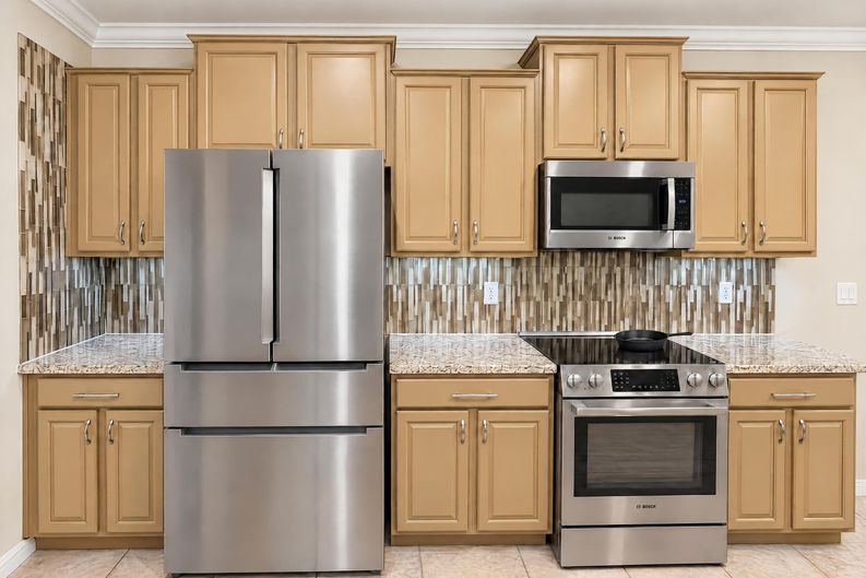 Photo 8 of 43 of 6103 Horse Mill Pl, Palmetto, FL