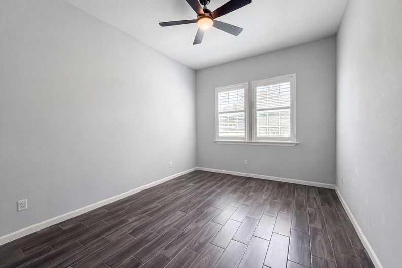 Photo 15 of 24 of 40406 Mostyn Dr, Magnolia, TX