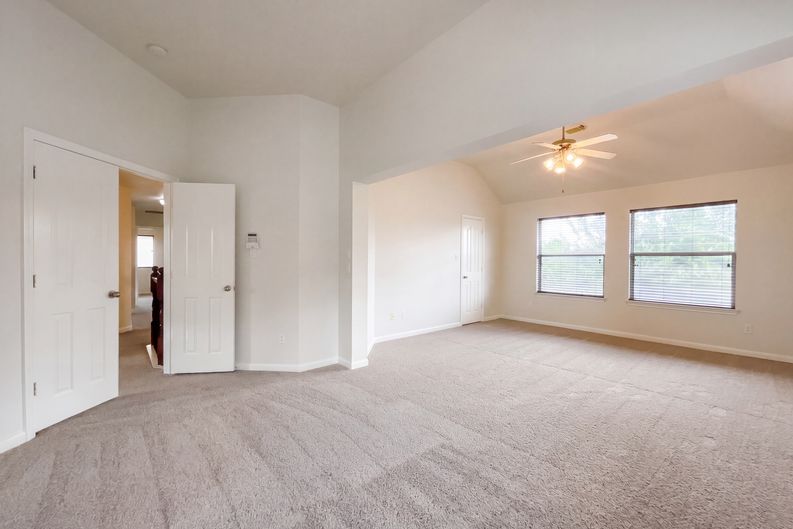 Photo 29 of 68 of 1014 Bretton Woods Dr, Cedar Park, TX
