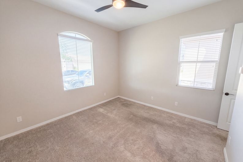 Photo 27 of 55 of 4511 N 93rd Dr, Phoenix, AZ