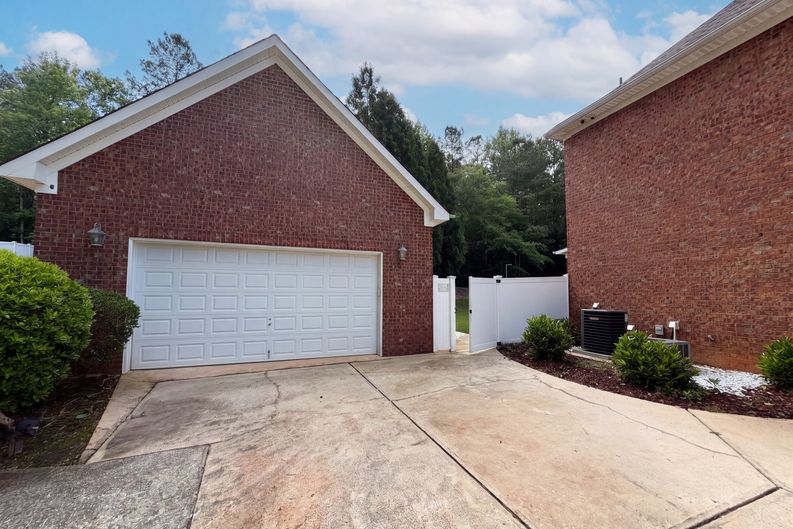 Photo 56 of 64 of 207 Cagle Ct, McDonough, GA