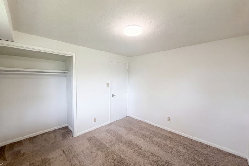 Photo 16 of 29 of 508 Bromley Ln, Knoxville, TN