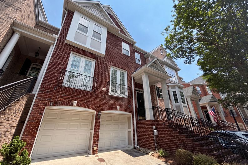 Photo 29 of 32 of 1659 Woodwalk Strm SE, Atlanta, GA