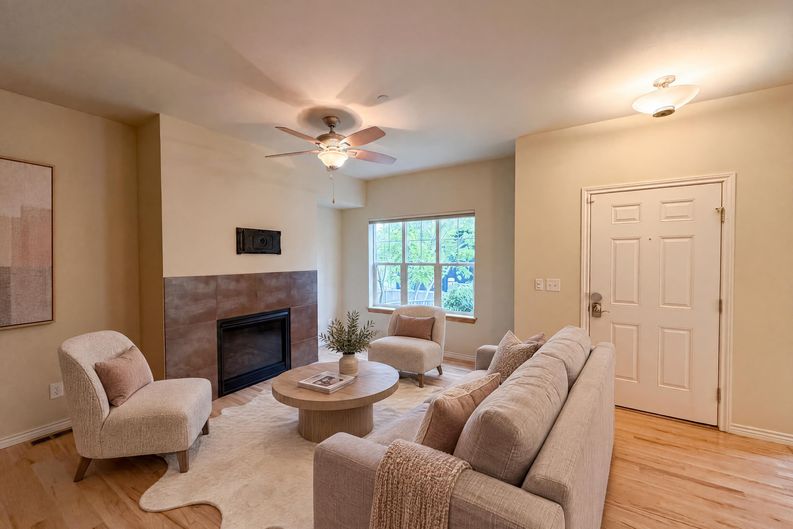 Photo 6 of 38 of 4117 Clifton Ct, Boulder, CO