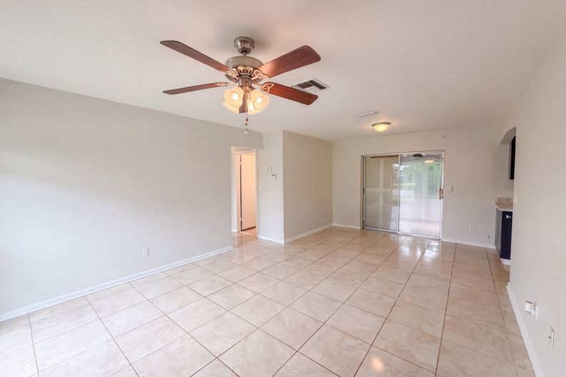 Photo 22 of 24 of 1521 Fort Smith Blvd, Deltona, FL
