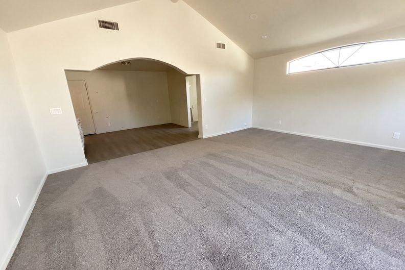 Photo 19 of 23 of 4253 E Vineyard Rd, Phoenix, AZ