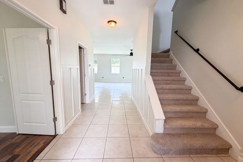 Photo 13 of 40 of 881 Haring Ln, Mount Dora, FL