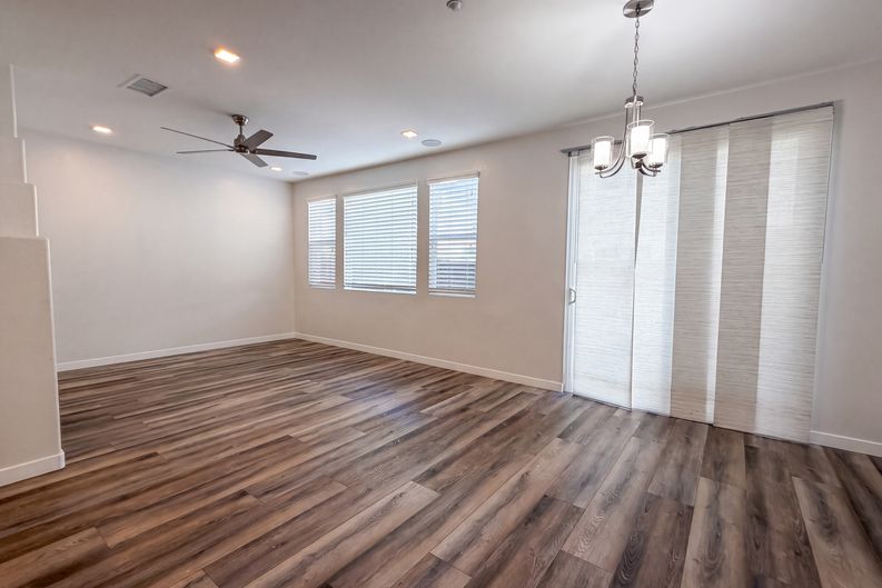 Photo 6 of 25 of 41534 King Palm Ave, Murrieta, CA