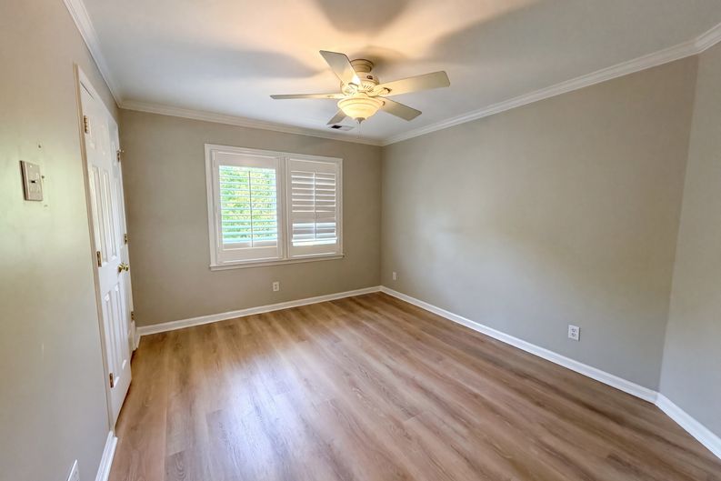 Photo 14 of 21 of 15130 Stonegreen Ln, Huntersville, NC