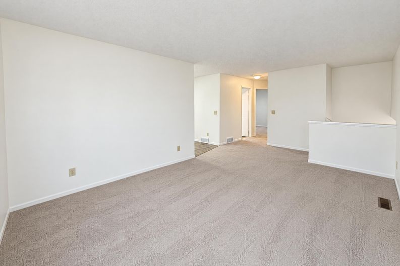 Photo 5 of 17 of 5418 142nd Ave NW, Ramsey, MN