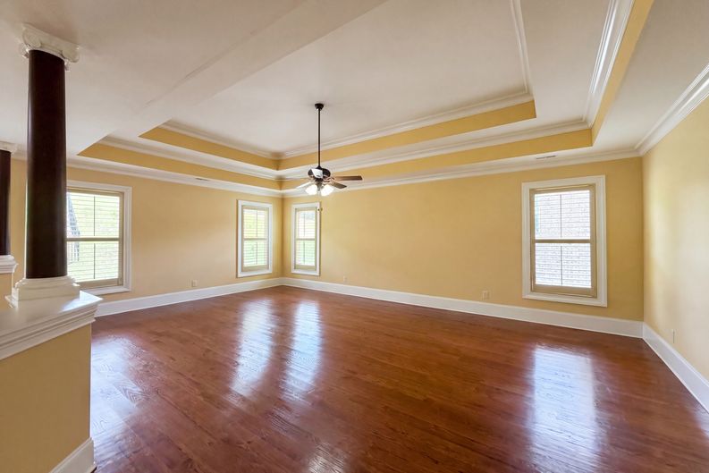 Photo 13 of 41 of 332 Warwick Pl, McDonough, GA