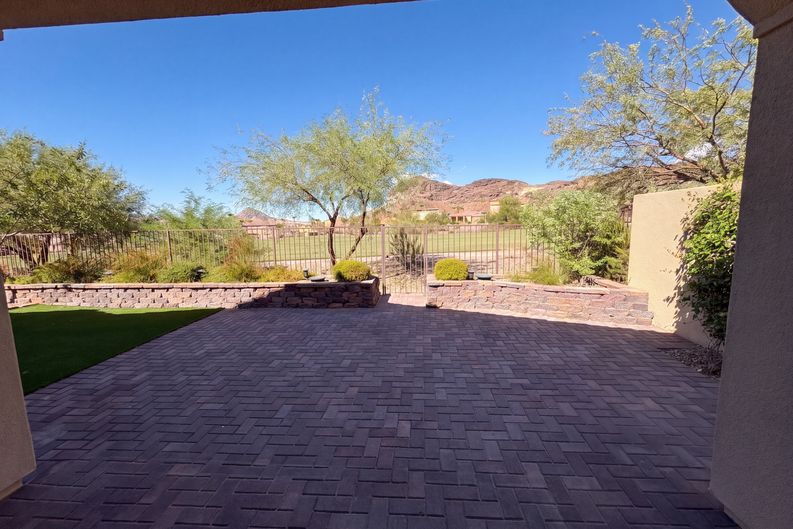 Photo 5 of 39 of 69 Via Di Mello, Henderson, NV