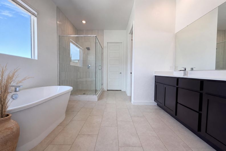 Photo 9 of 25 of 8219 Gusty Brook St, Las Vegas, NV