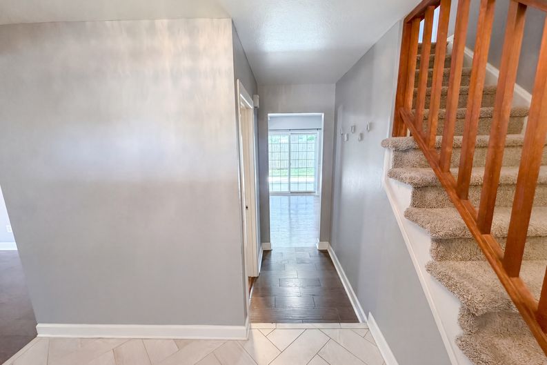 Photo 13 of 40 of 3182 S Xeric Ct, Denver, CO