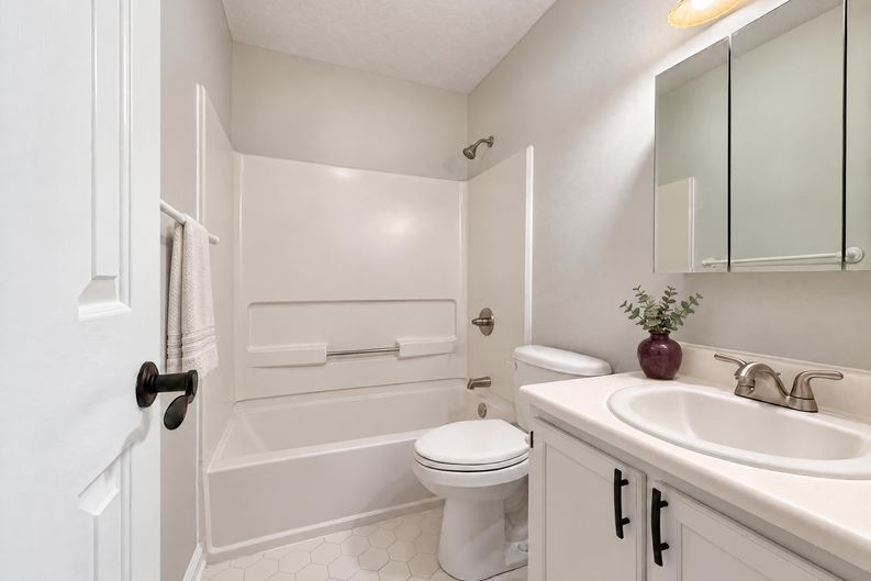 Photo 15 of 16 of 1290 Arailia Dr, Fayetteville, NC