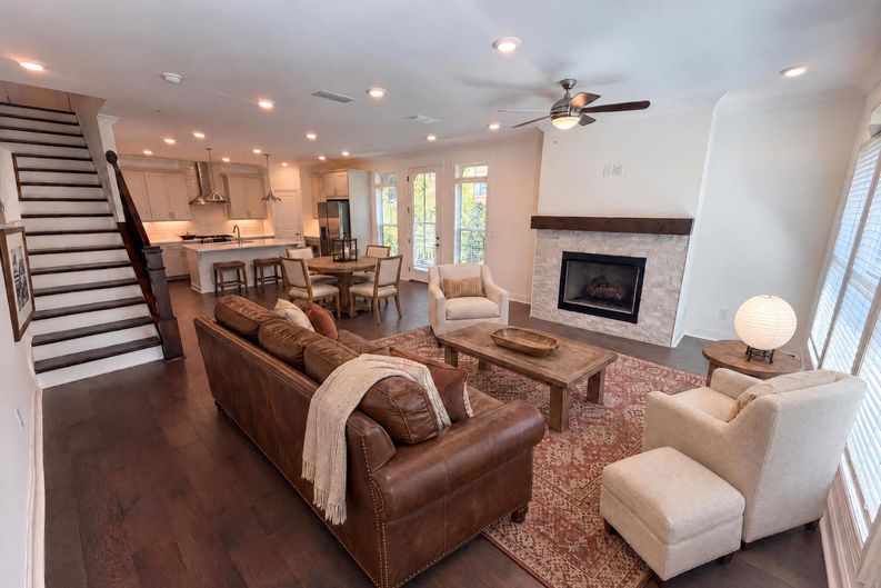 Photo 3 of 35 of 415 Olmstead Way, Alpharetta, GA