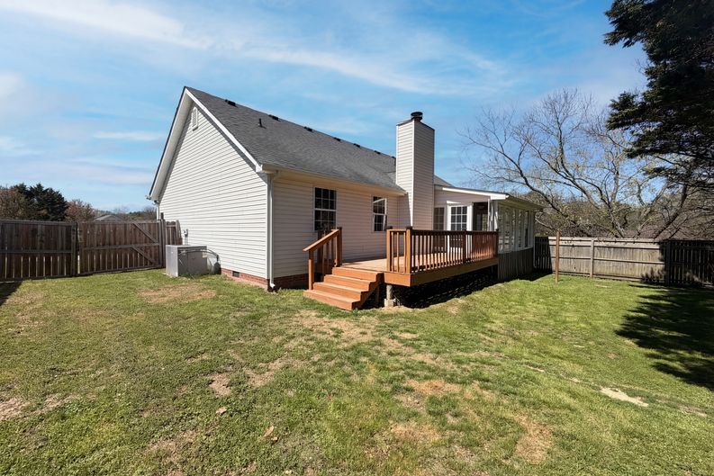 Photo 5 of 18 of 257 Spring Meadows Dr, Ringgold, GA