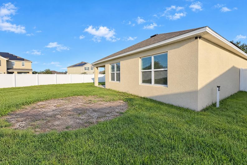 Photo 23 of 26 of 4273 NE 29th Pl, Ocala, FL