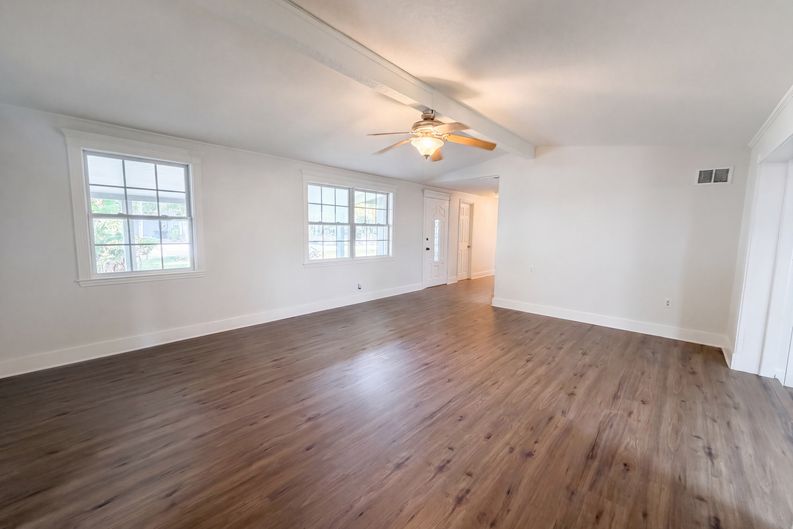 Photo 8 of 26 of 7405 S Desoto St, Tampa, FL