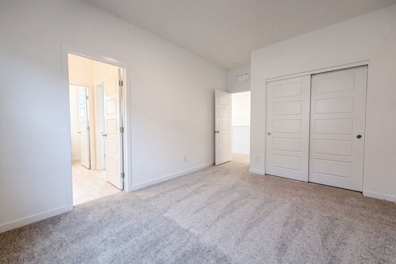 Photo 15 of 22 of 8379 W Rochelle Ave, Las Vegas, NV