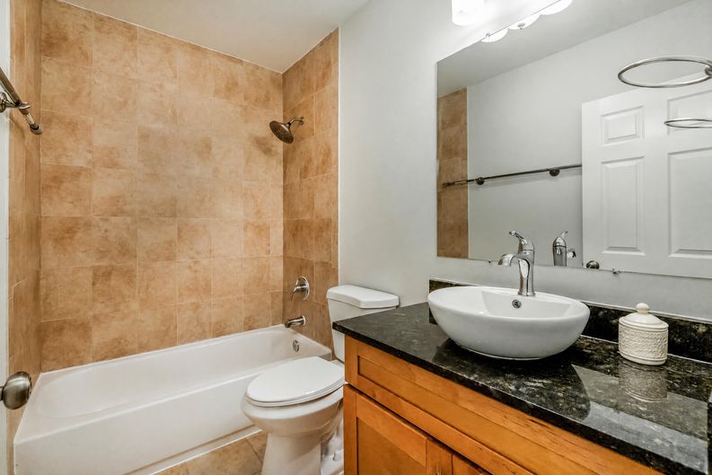 Photo 15 of 20 of 4933 Lee St NE, Washington, DC