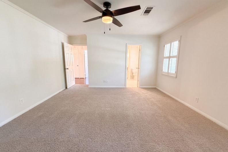 Photo 17 of 34 of 6411 Bayonne Dr, Spring, TX
