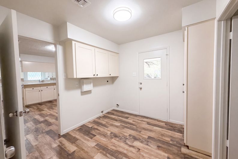 Photo 30 of 47 of 4042 Greenbriar Dr, Missouri City, TX