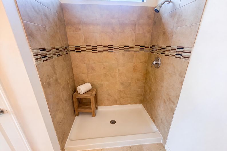 Photo 17 of 47 of 1416 Hickory View Cir, Parrish, FL