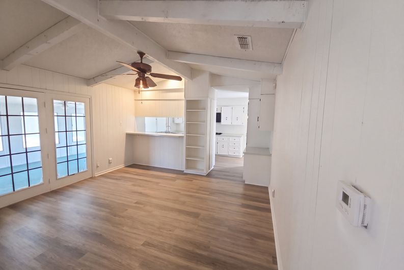 Photo 3 of 17 of 1500 Dallas St, Killeen, TX