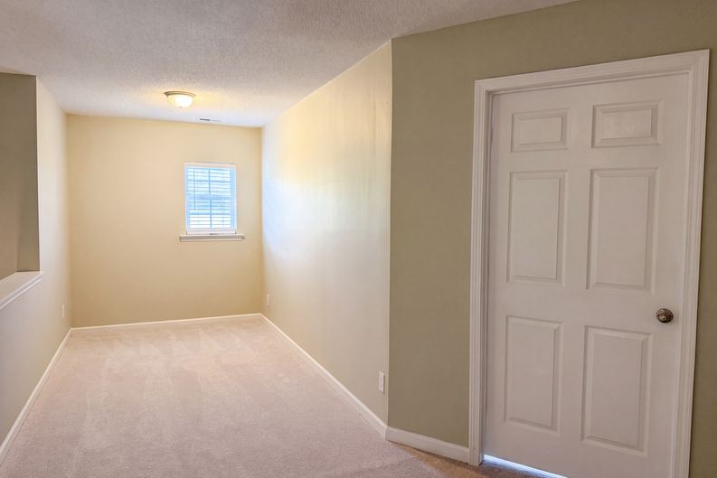 Photo 13 of 19 of 1812 Devonridge Dr, Fuquay Varina, NC