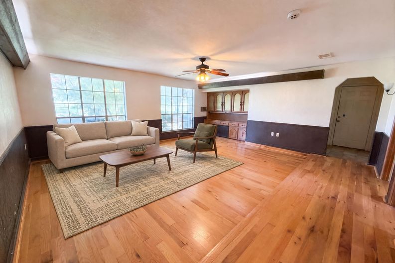 Photo 10 of 20 of 100 Dubb Ln, Red Oak, TX