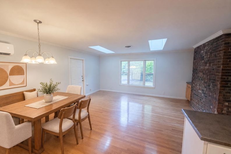 Photo 6 of 14 of 6908 Laurdane Rd, Raleigh, NC