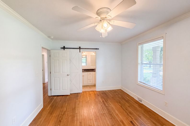 Photo 4 of 19 of 1605 Auten Rd, Gastonia, NC