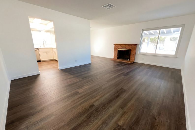 Photo 3 of 25 of 6478 Creston Ave, Las Vegas, NV