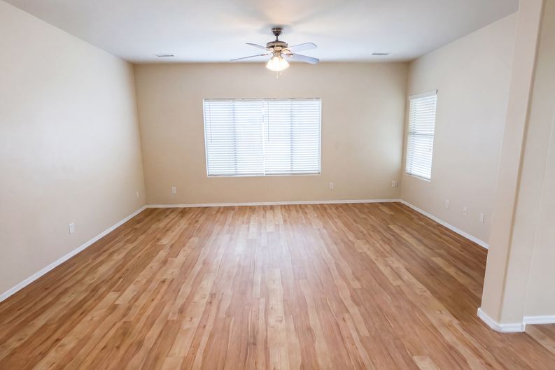 Photo 9 of 33 of 20504 N 261st Ave, Buckeye, AZ
