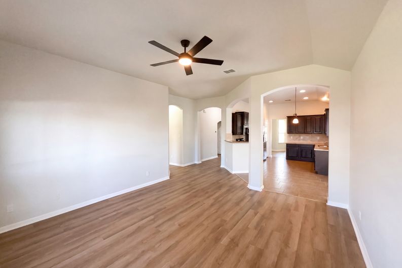 Photo 3 of 20 of 11347 Silver Rose, San Antonio, TX