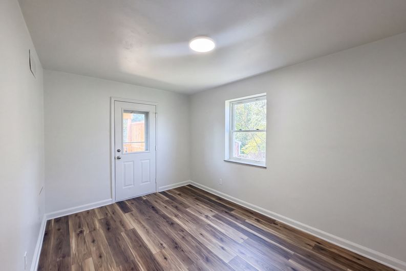 Photo 11 of 24 of 8266 Lyness Dr, Cincinnati, OH
