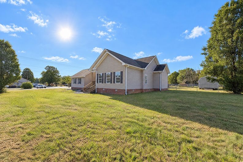 Photo 22 of 26 of 3140 Earnhardt Rd, Rockwell, NC