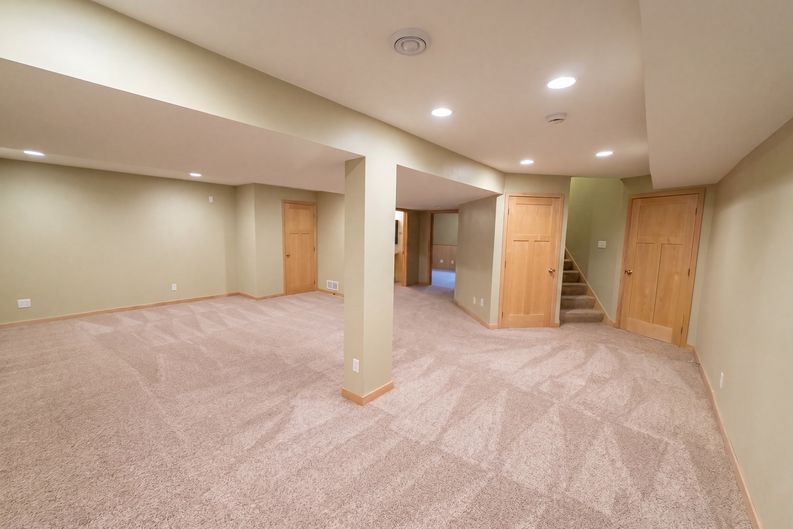 Photo 30 of 36 of 1012 Delano Ct, Stillwater, MN